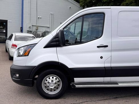 Used 2024 Ford Transit 250 Low Roof AWD w/ Exterior Upgrade Package image 10