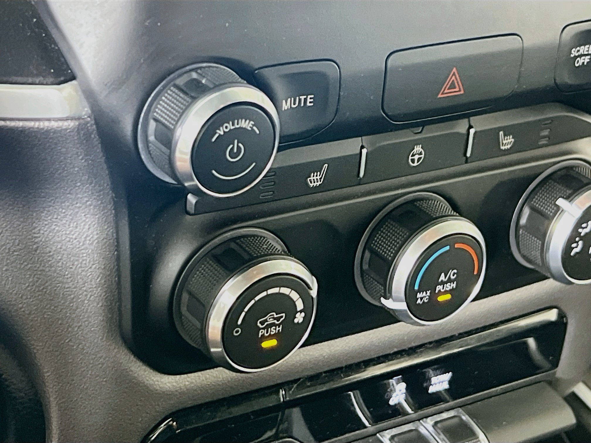 Used 2023 RAM 1500 Big Horn AWD/4WD image 19