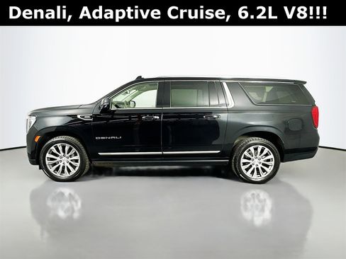 Used 2023 GMC Yukon XL Denali image 5