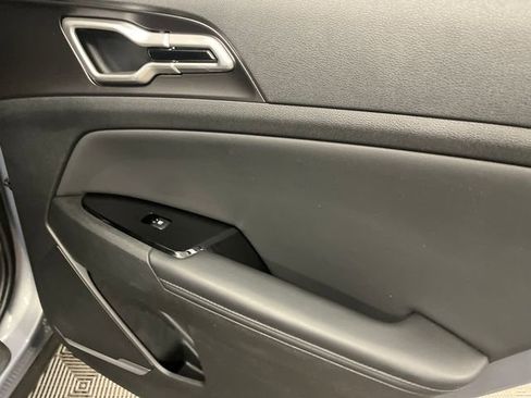 Certified 2023 Kia Sportage EX image 29
