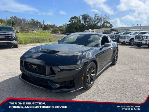 Used 2024 Ford Mustang Dark Horse RWD image 7