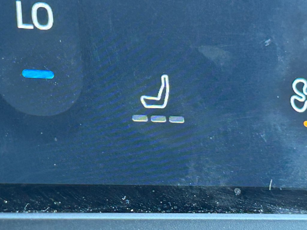 Used 2024 Ford Edge SEL AWD/4WD image 15