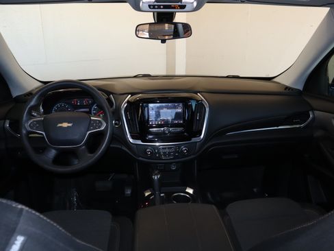 Used 2020 Chevrolet Traverse LS AWD/4WD image 25