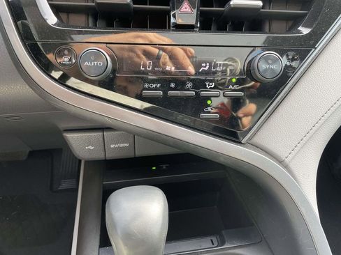 Used 2024 Toyota Camry XSE image 42