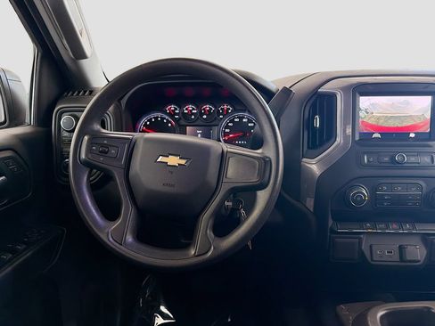 Used 2022 Chevrolet Silverado 1500 Custom AWD/4WD image 23