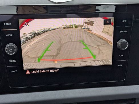 New 2026 Volkswagen Jetta SE FWD image 21
