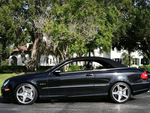Used 2007 Mercedes-Benz CLK 63 AMG Cabriolet image 38