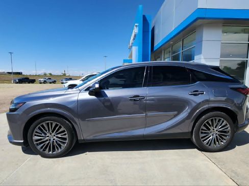 Used 2023 Lexus RX 350 AWD w/ Protection Package (P2) image 3