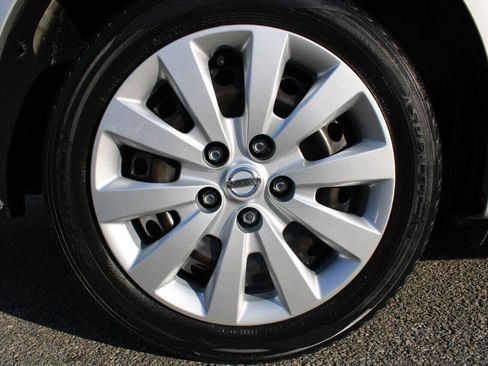 Used 2019 Nissan Sentra S FWD image 15