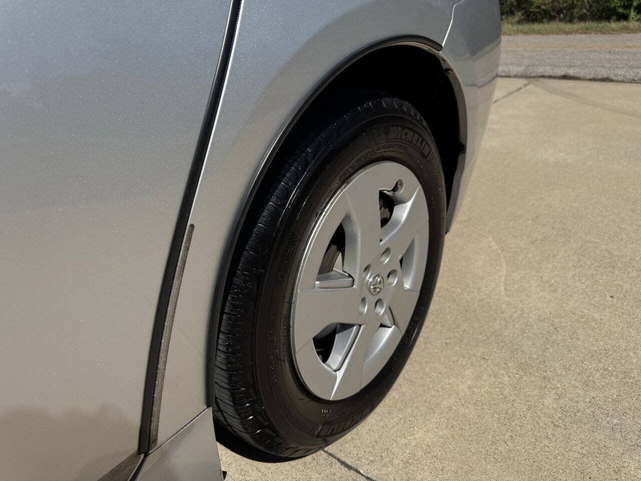 Used 2011 Toyota Prius Three FWD image 20