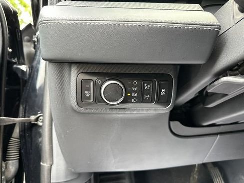 Used 2023 Ford Mustang Mach-E Premium AWD/4WD image 21