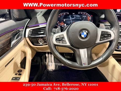 Used 2022 BMW 540i w/ M Sport Package image 25