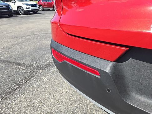 Used 2019 Volvo XC40 T5 Momentum AWD/4WD image 11