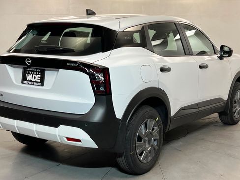 New 2026 Nissan Kicks S FWD image 5