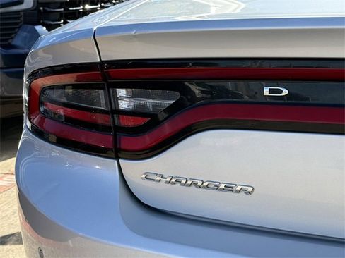 Used 2023 Dodge Charger SXT image 6