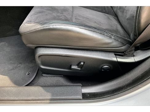 Certified 2022 Dodge Charger GT w/ Plus Group RWD image 29