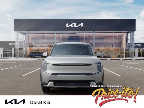 New 2026 Kia EV9 Light RWD image 1