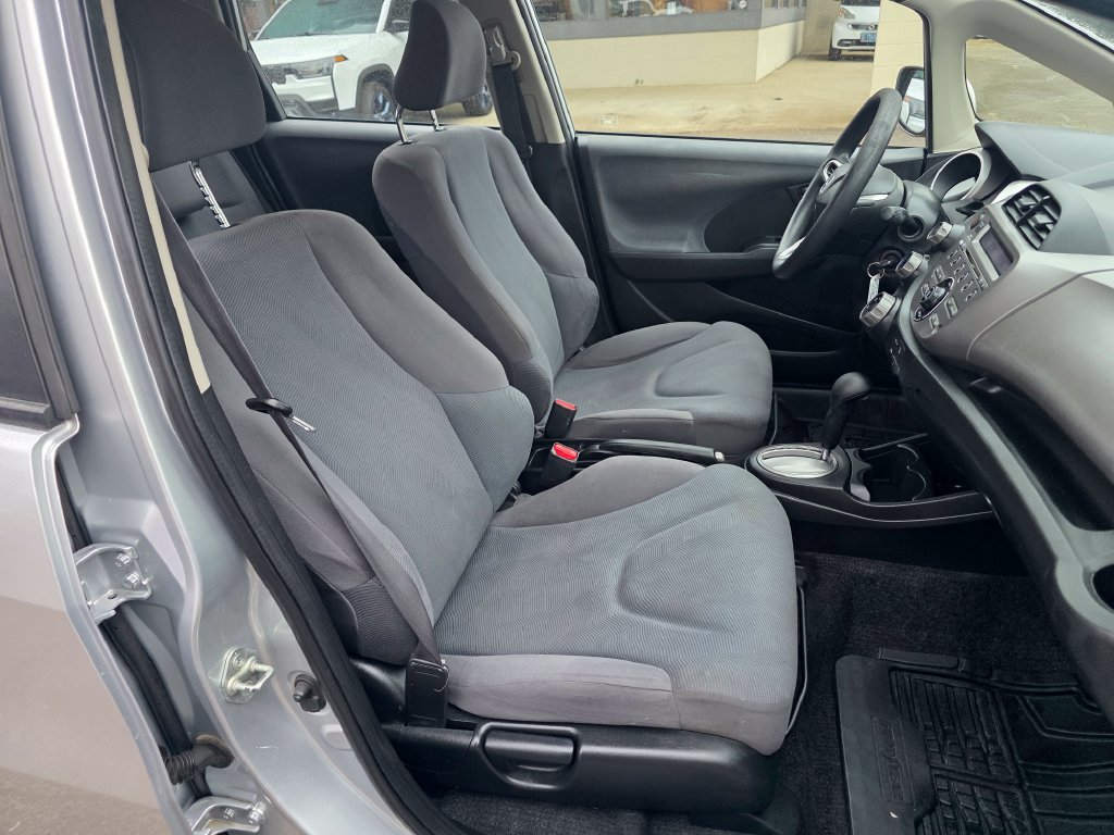 Used 2013 Honda Fit image 21