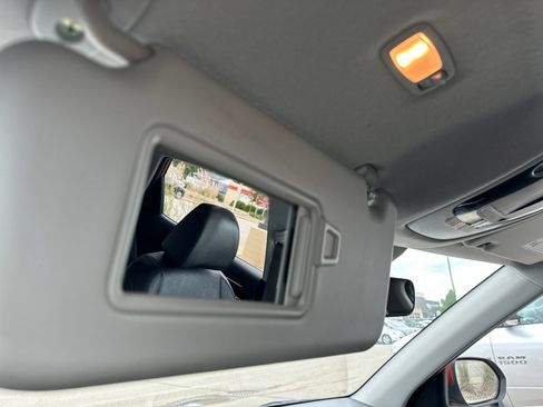 Used 2024 Kia Seltos SX AWD/4WD image 65