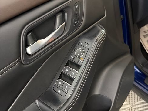 Used 2023 Nissan Rogue SL image 23