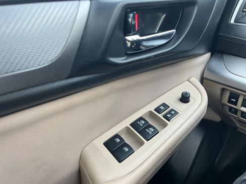 Used 2018 Subaru Legacy 2.5i Premium image 29