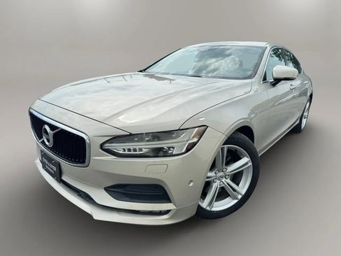 Used 2017 Volvo S90 T5 Momentum w/ Convenience Package FWD image 1