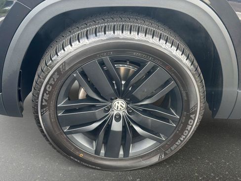 Used 2020 Volkswagen Atlas SEL FWD image 11