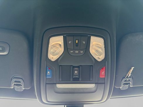 Used 2022 RAM 1500 Big Horn AWD/4WD image 21