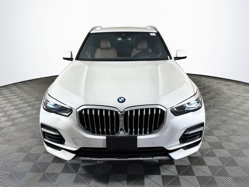 Used 2022 BMW X5 sDrive40i w/ Premium Package RWD image 2