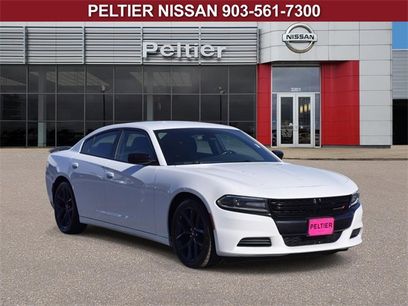 Used 2020 Dodge Charger SXT w/ Blacktop Package