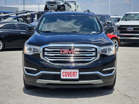 Used 2017 GMC Acadia SLT FWD image 2