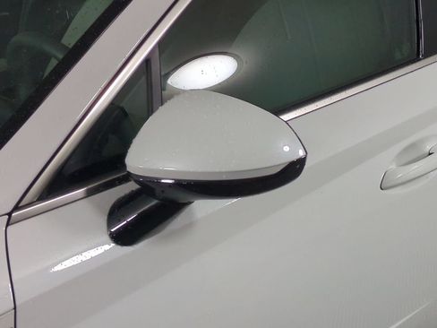 Used 2024 Hyundai Sonata SEL FWD image 12