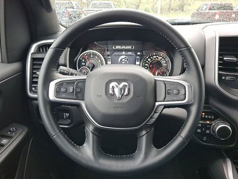 Certified 2022 RAM 1500 Big Horn AWD/4WD image 16