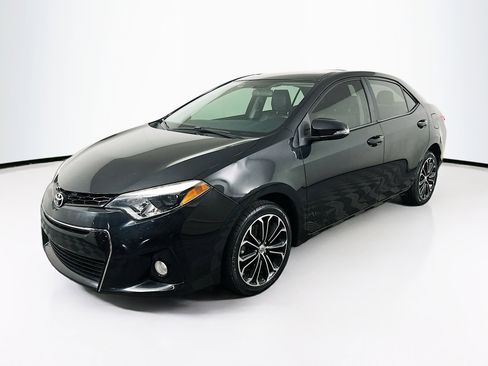 Used 2016 Toyota Corolla S Premium image 3