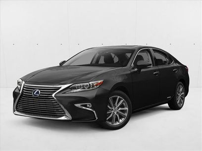 Used 2017 Lexus ES 300h w/ Navigation System Package