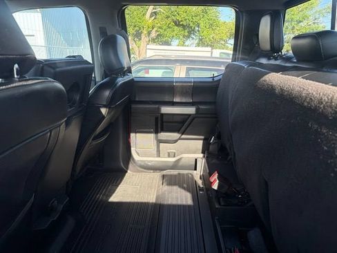 Used 2019 Ford F250 4x4 Crew Cab Super Duty image 8