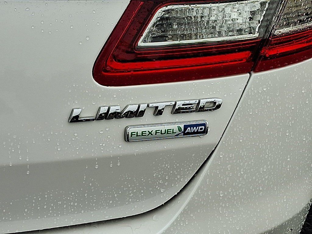 Certified 2018 Ford Taurus Limited AWD/4WD image 28