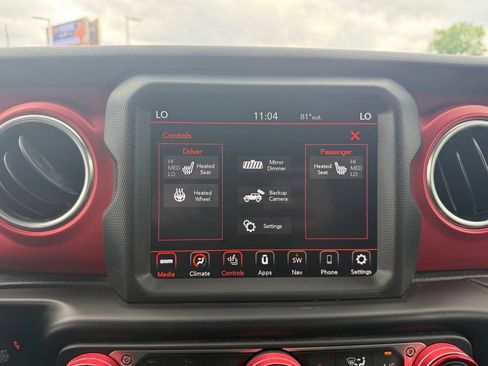 Certified 2022 Jeep Wrangler Unlimited Rubicon w/ Cold Weather Group AWD/4WD image 20