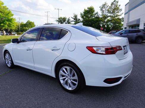 Used 2016 Acura ILX FWD image 5
