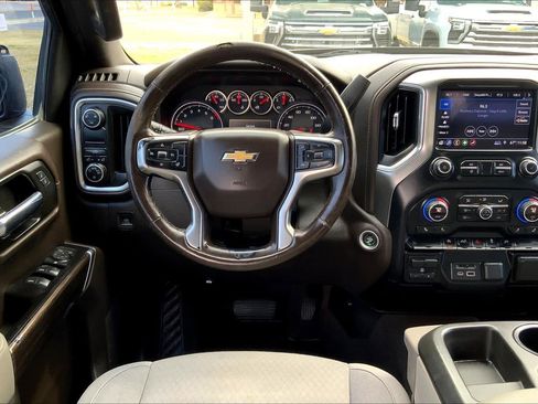 Used 2019 Chevrolet Silverado 1500 LT w/ Texas Edition image 5