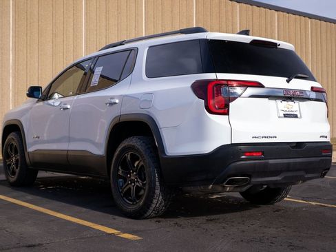 Certified 2020 GMC Acadia AT4 image 5