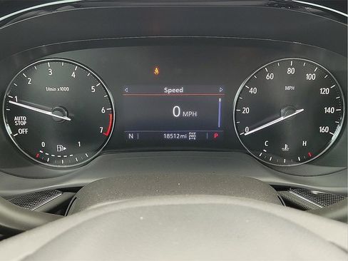 Used 2023 Buick Envision Preferred image 17