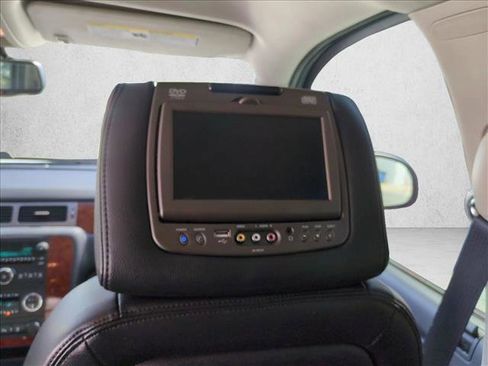 Used 2013 Chevrolet Tahoe LT w/ Luxury Package image 21