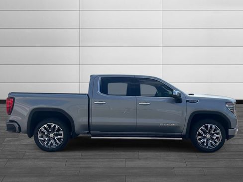 Used 2026 GMC Sierra 1500 Denali w/ Denali Reserve Package AWD/4WD image 6