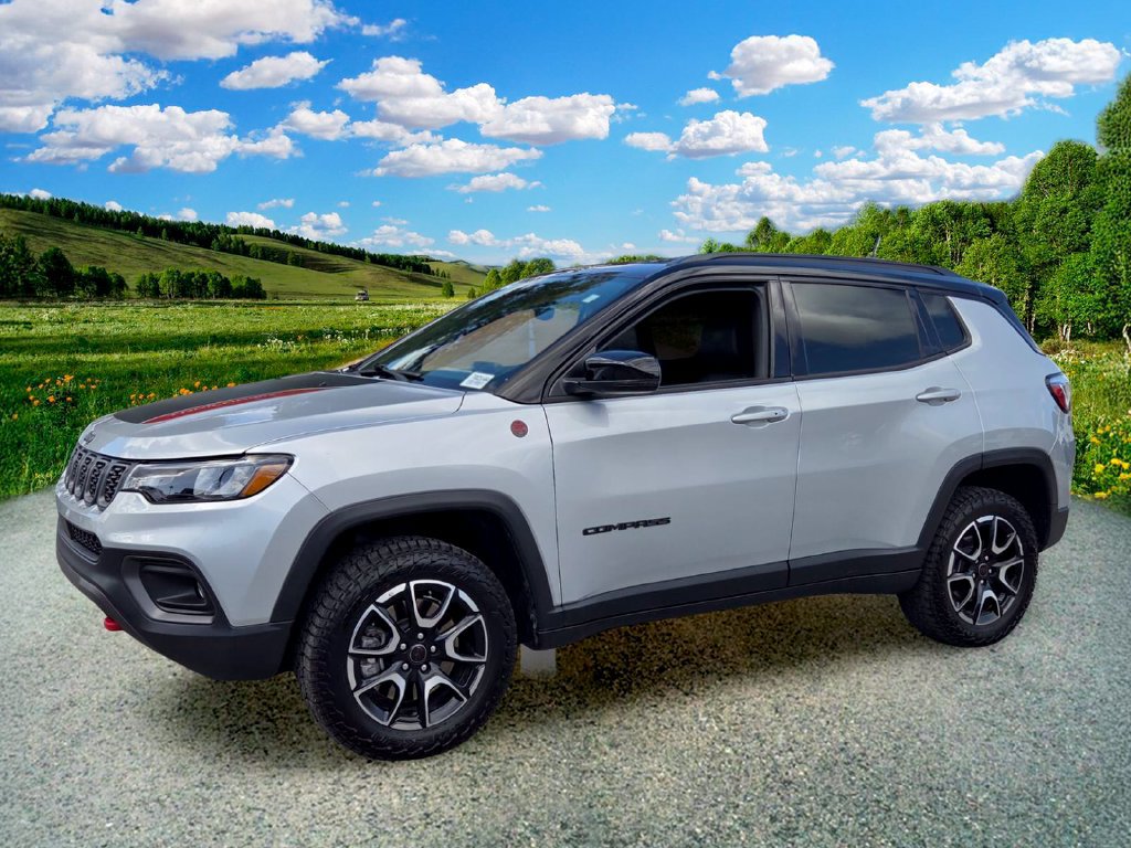Certified 2025 Jeep Compass Trailhawk w/ Trailer Tow Group AWD/4WD image 2