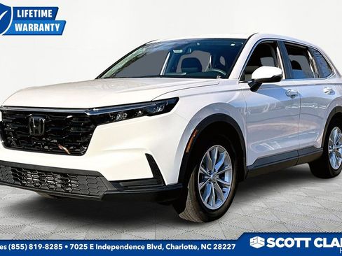 Used 2024 Honda CR-V EX image 3