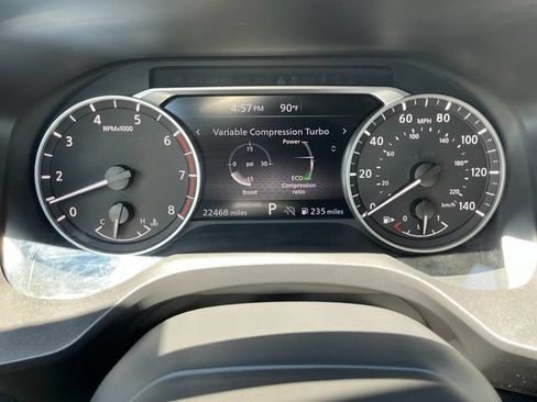 Used 2025 Nissan Rogue SV FWD image 10