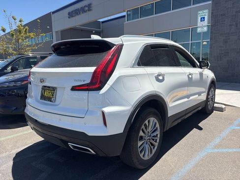 Used 2024 Cadillac XT4 Premium Luxury w/ Active Safety Package AWD/4WD image 3