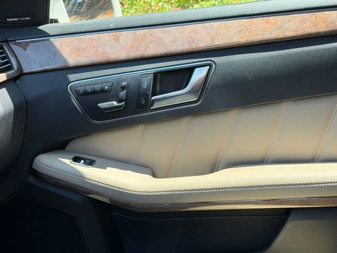Used 2012 Mercedes-Benz E 350 Sedan image 26