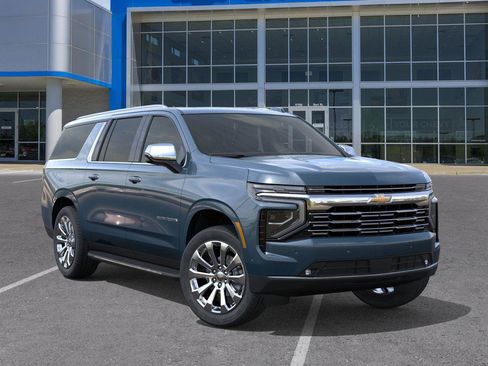 New 2026 Chevrolet Suburban Premier w/ Sun And Tow Package image 7